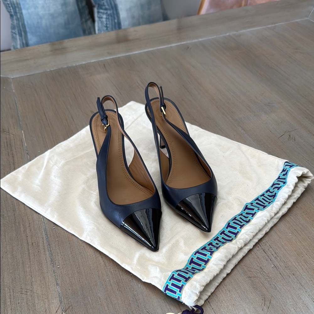 Tory Burch 7.5 Navy and Black Slingback Heels. Worn less than 4x!
